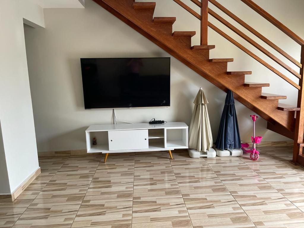 Casa Ar Condicionado Nos 2 Quartos. คารากัวตาตูบา ภายนอก รูปภาพ