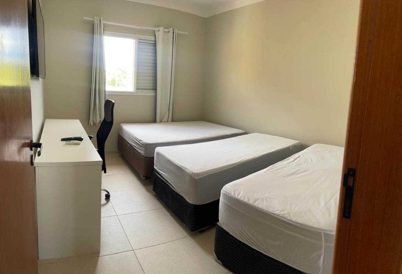 Casa Ar Condicionado Nos 2 Quartos. คารากัวตาตูบา ภายนอก รูปภาพ