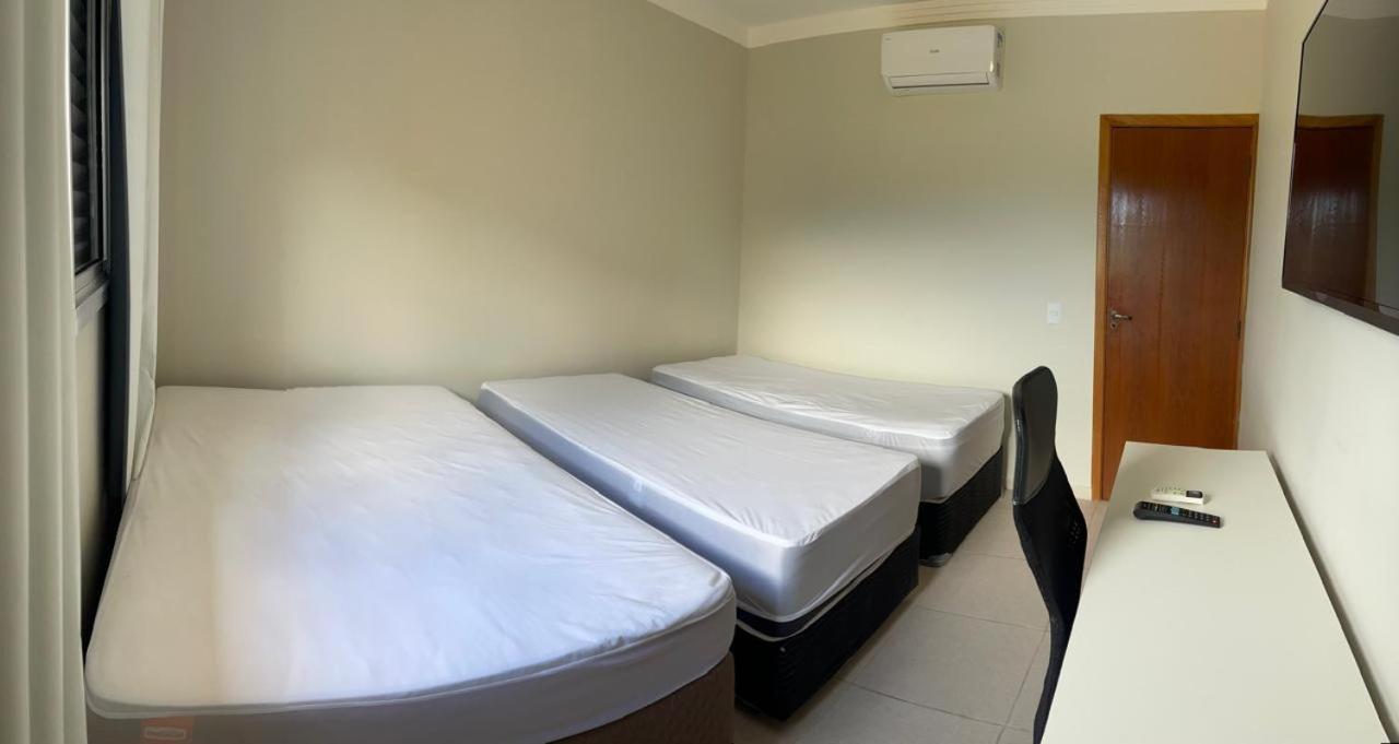 Casa Ar Condicionado Nos 2 Quartos. คารากัวตาตูบา ภายนอก รูปภาพ